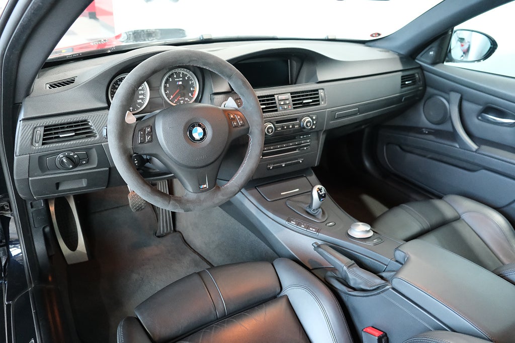 BMW M3 2008 - miniatyr 8