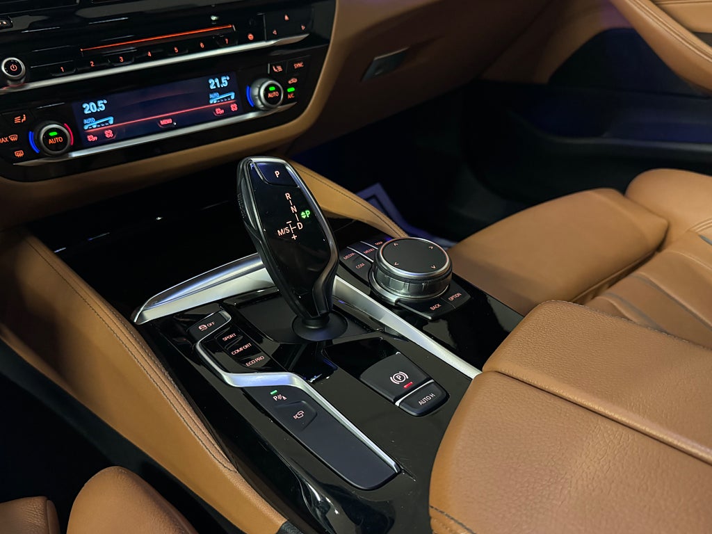 BMW 540d xDrive Touring Steptronic, 8-trins, 320ps, 2018