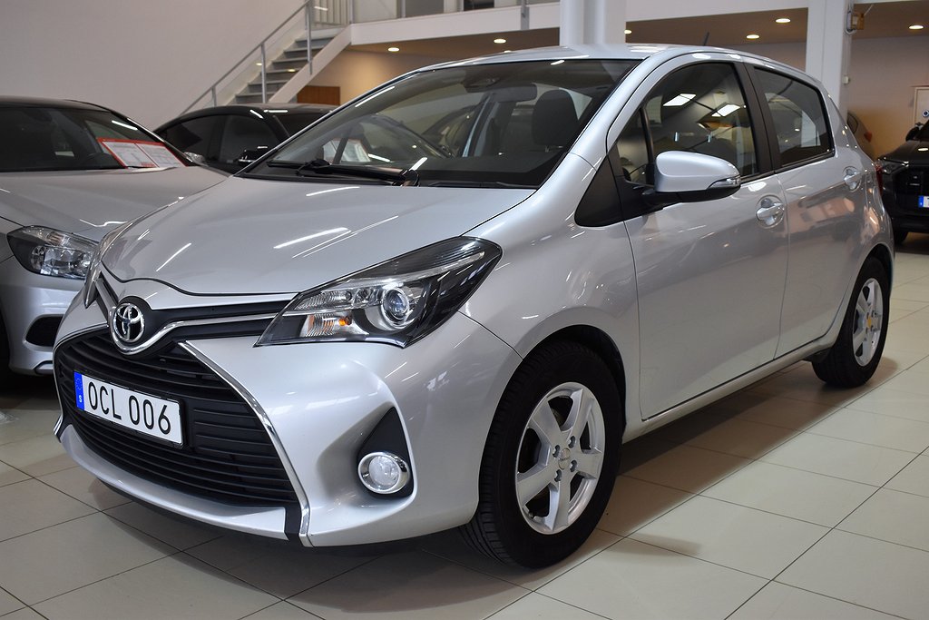 Toyota Yaris 5dr 1.33 Dual VVT-i Active B-kamera Bluetooth Euro 6