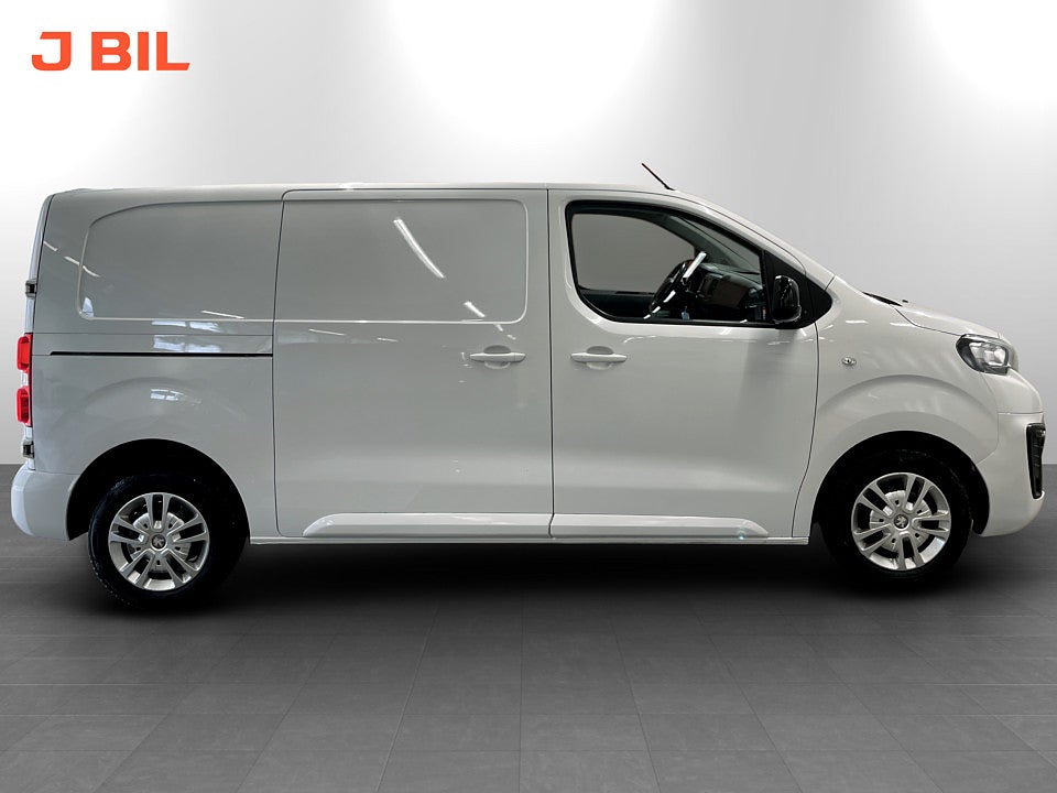 Bild på Peugeot Expert PRO+ 2.0 BHDi 145hk Aut L2 B-KAMERA DRAG
