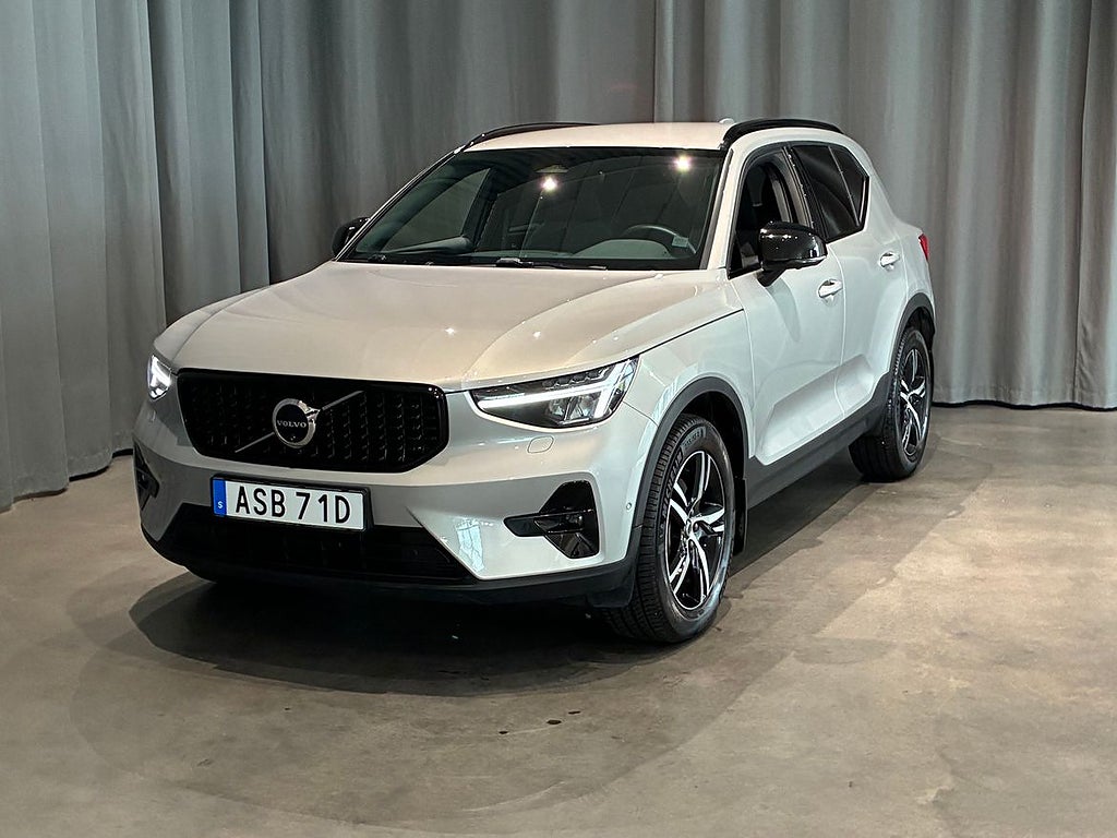 Volvo XC40 B3 FWD Bensin Plus Dark *SELEKT/Drag/Leasbar*