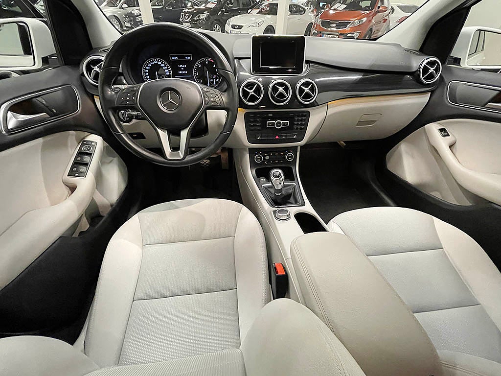 Mercedes-Benz B 180 CDI 109Hk
