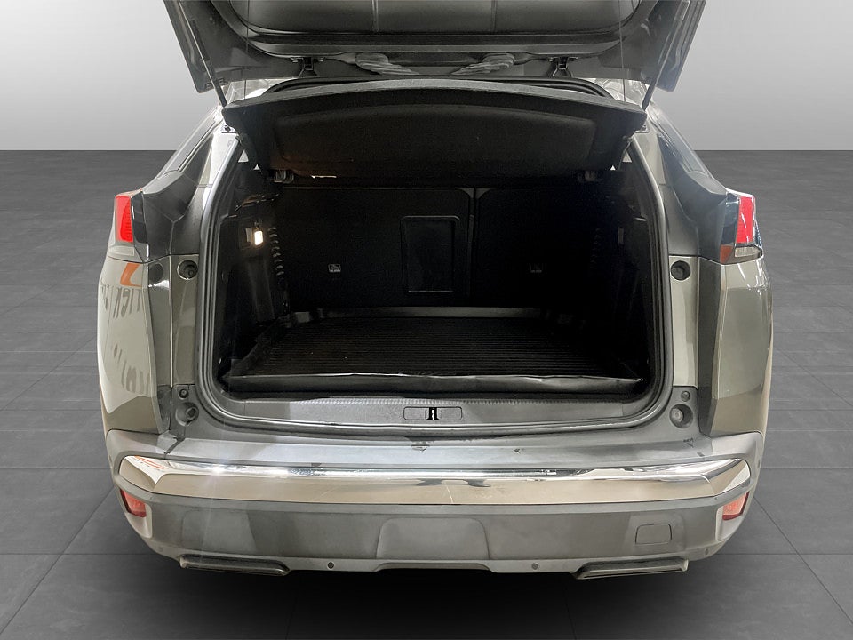 Bild på Peugeot 3008 Allure 1.2 PT 130hk - FARTHÅLLARE