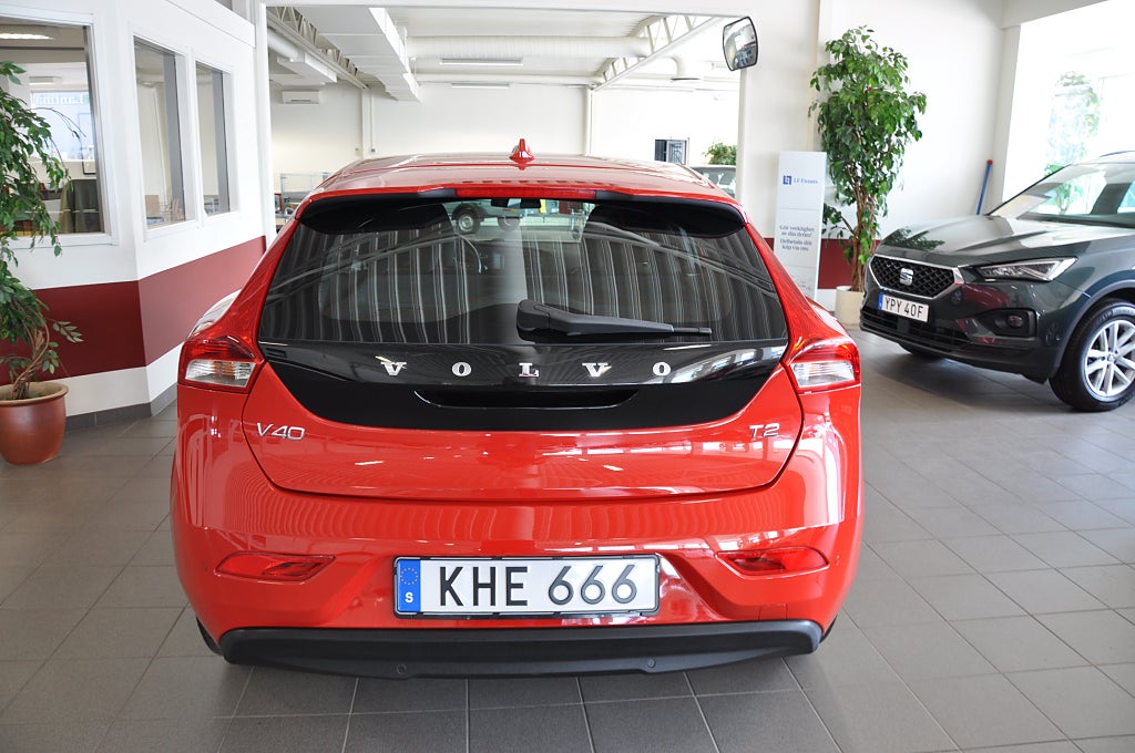 Volvo V40 2017 - miniatyr 6