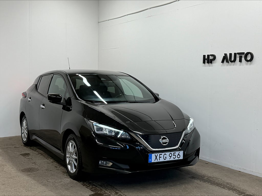 Nissan Leaf 150hk N-Connecta 360° Navi Kamera Halvskinn Facelift