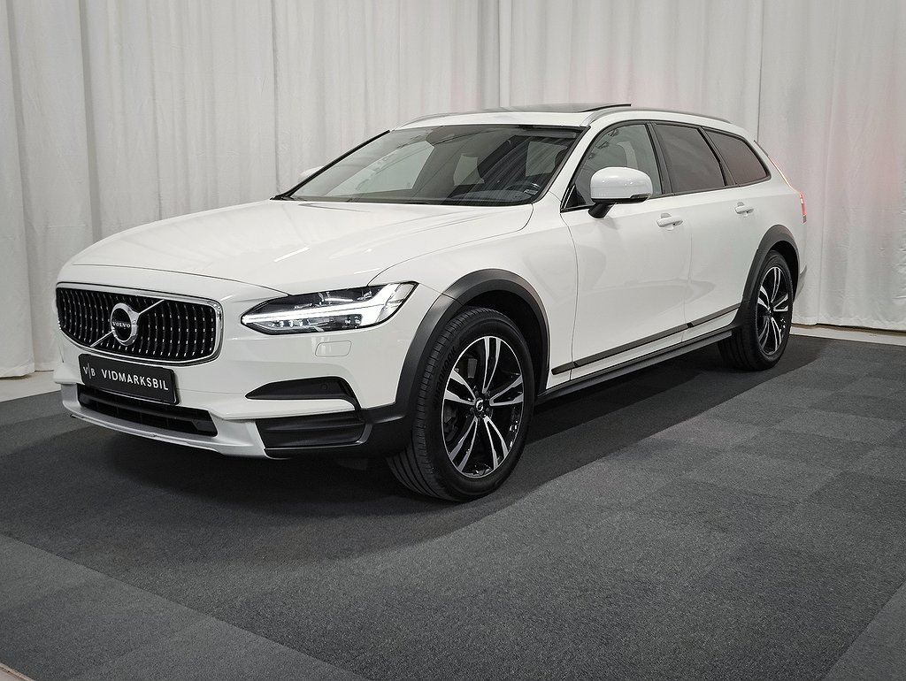 Volvo V90 Cross Country D4 AWD Eu6 |Panorama|Drag|3733:-/mån