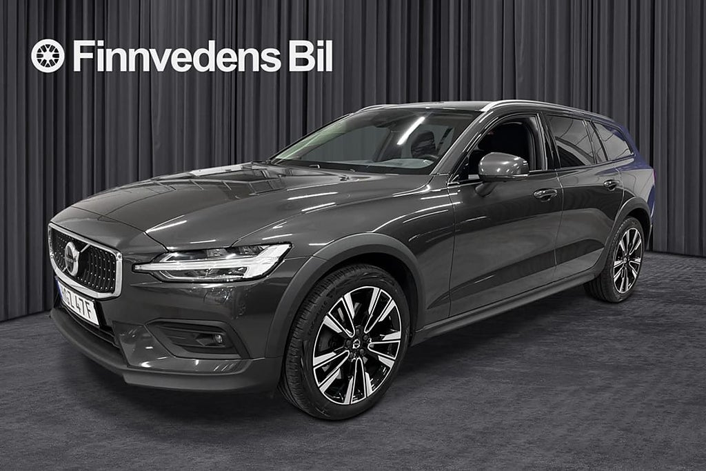 Volvo V60 Cross Country B4 AWD Diesel Plus (V-HJUL) *360...