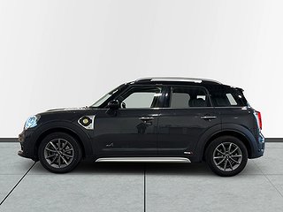 MINI Countryman Cooper SE ALL4 Salt II Psens Navi S&V-däck