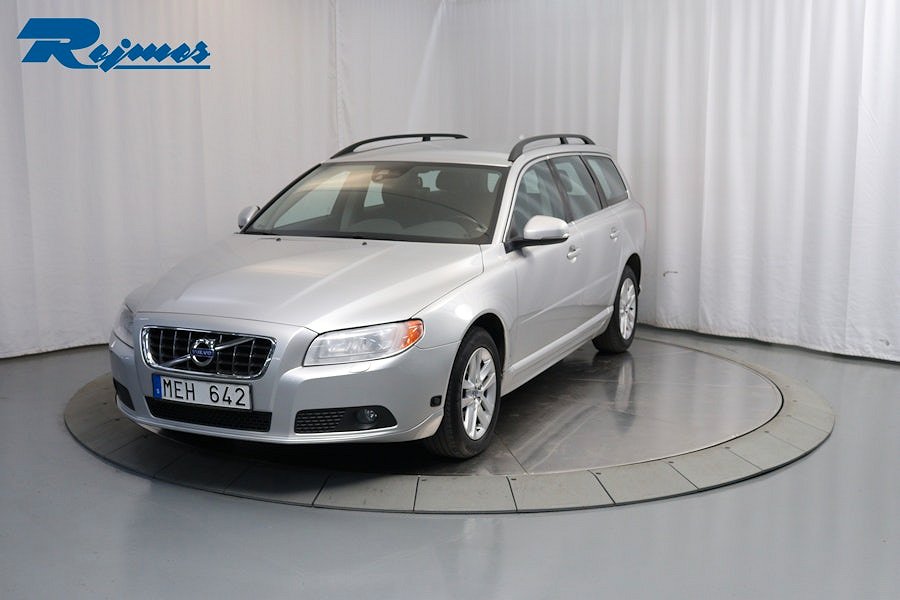 Volvo V70 II D3 Momentum