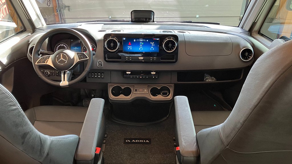 Adria Super Sonic 780 DL Face to face / Mercedes / Alde /AUT - Adria