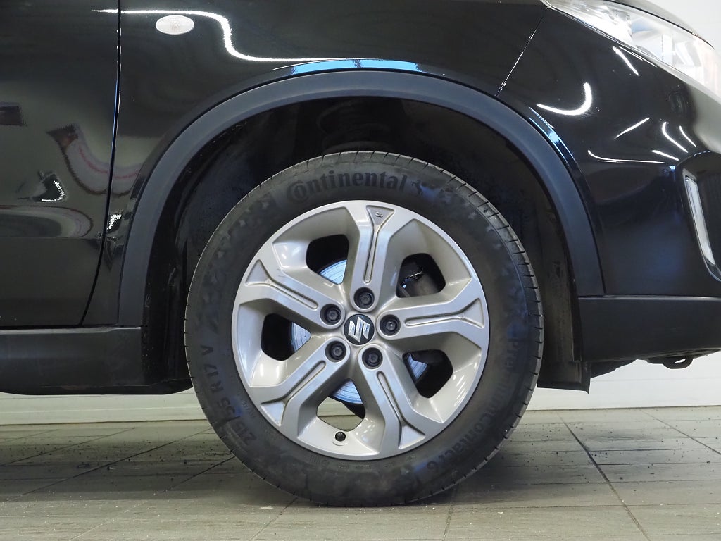 Suzuki Vitara 1.6 VVT 120hk AllGrip 4x4 Exclusive Backkamera ACC