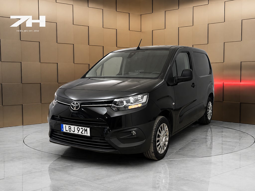 Toyota ProAce City 1.2 Turbo 3-Sits / Dragkrok / Backkamera / Carplay