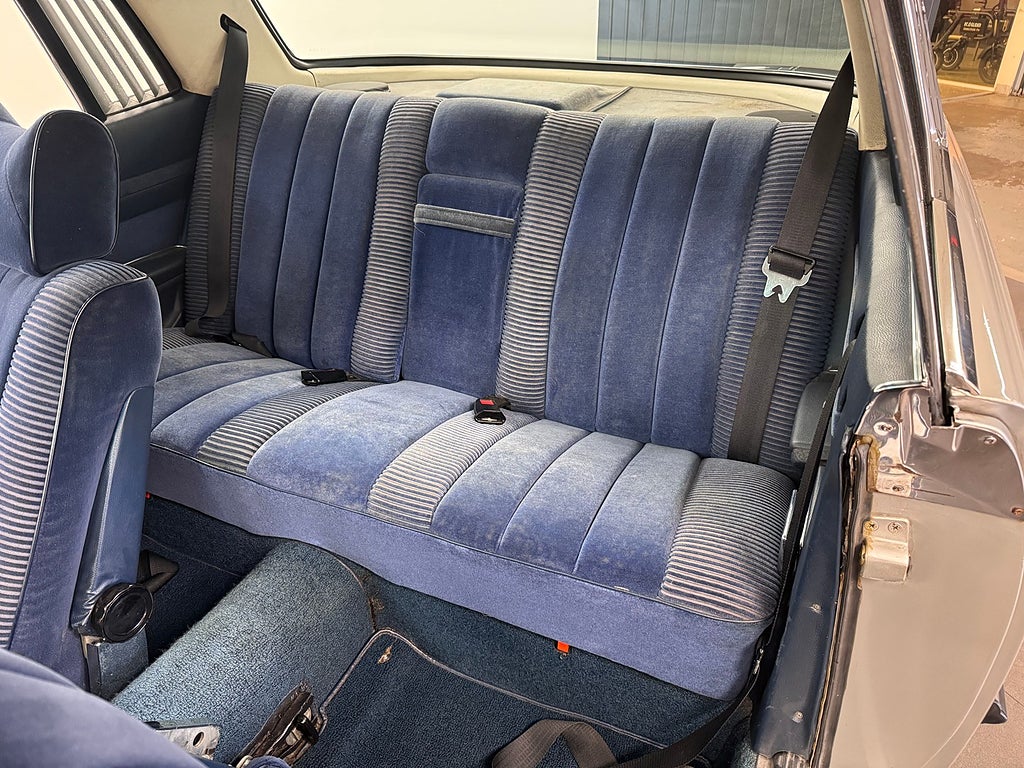 Mercedes-Benz SL 1973 - miniatyr 8