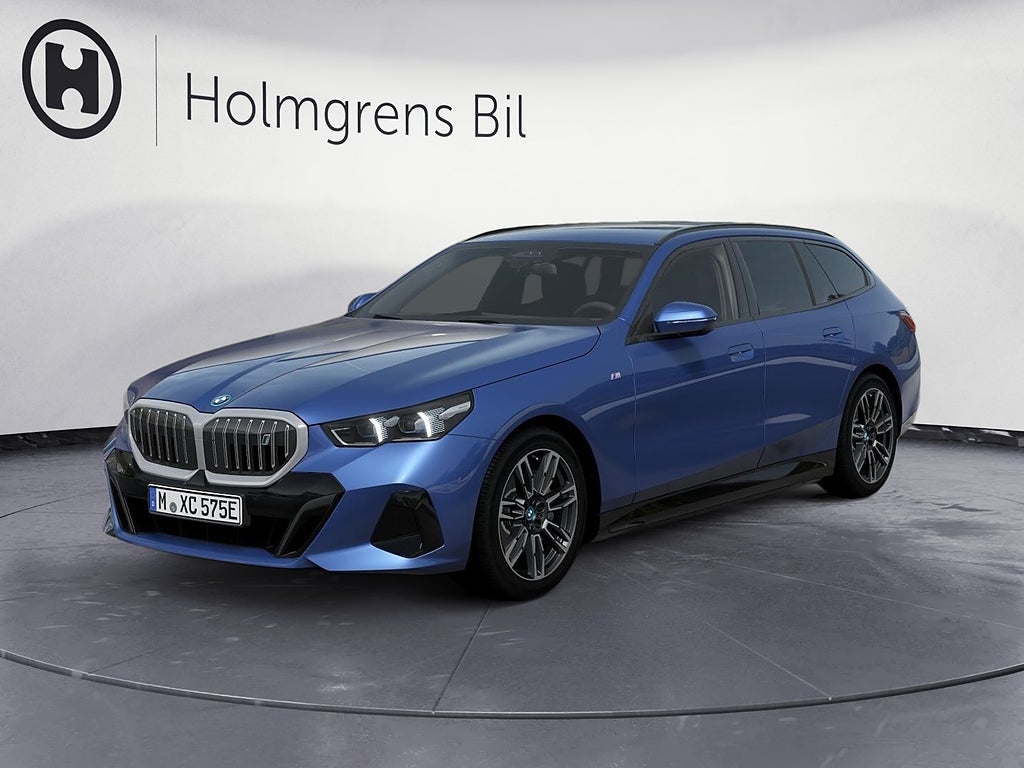 BMW i5 eDrive40 Touring 2,95% ränta M Sport Active Launch Edition Drag 