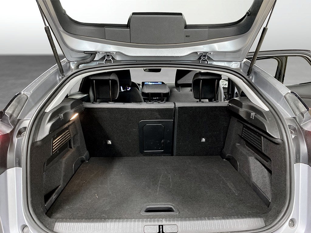 Bild på Citroën C4 Shine 1.2 PT 130hk Aut - B-KAMERA, CARPLAY