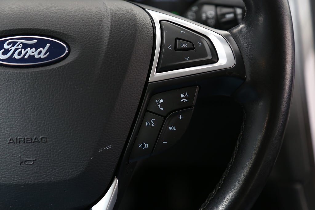 Ford Mondeo Hybrid E-CVT Titanium Aut 187hk Kombi Navi Dragkrok 2022