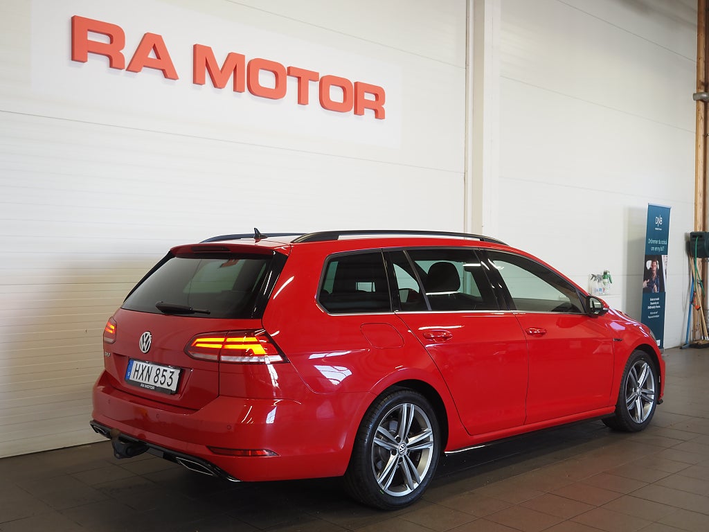 Volkswagen Golf SC TSI 150hk R-Line |Drag|Värmare|Dynaudio|