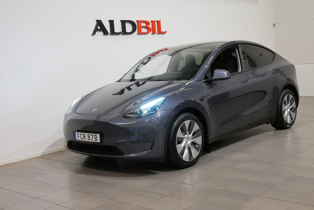 Tesla Model Y Dual Motor Long Range 514hk AWD  / Drag / Läder / Pano