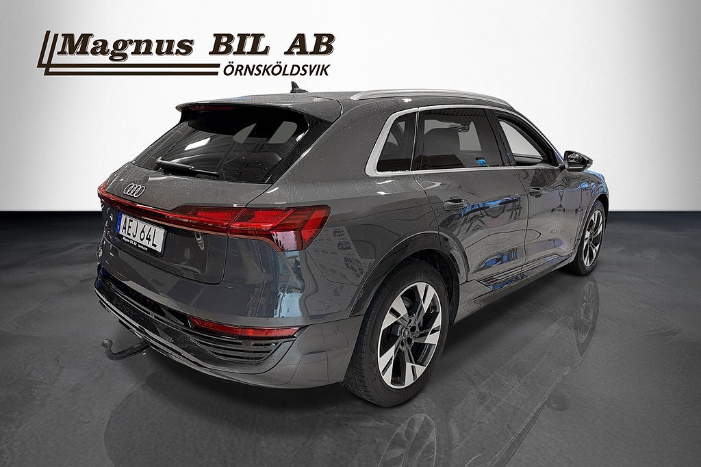 Audi Q8 e-tron 50 quattro Drag Kamera Moms  Navi P-värm Proline miniatyr 4