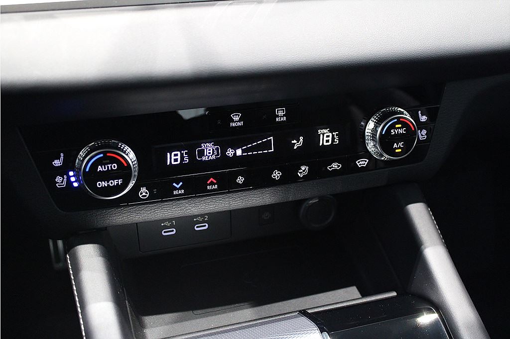 Bild på Mitsubishi Outlander Instyle PHEV Aut 4WD - DEMO