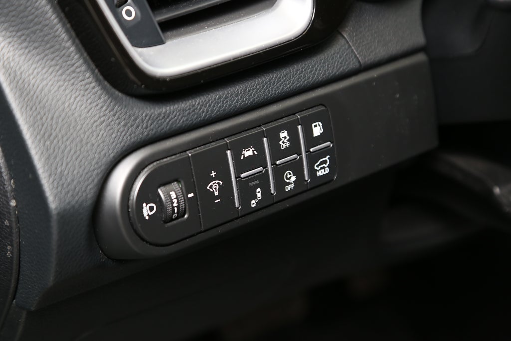 Kia Ceed Sportswagon Plug-in Plus 2 Panorama Skinn Drag Värmare 2021