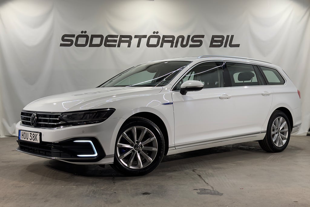 Volkswagen Passat GTE 1.4 TSI DRAG KAMERA GPS 1 ÄGARE MOMSBIL