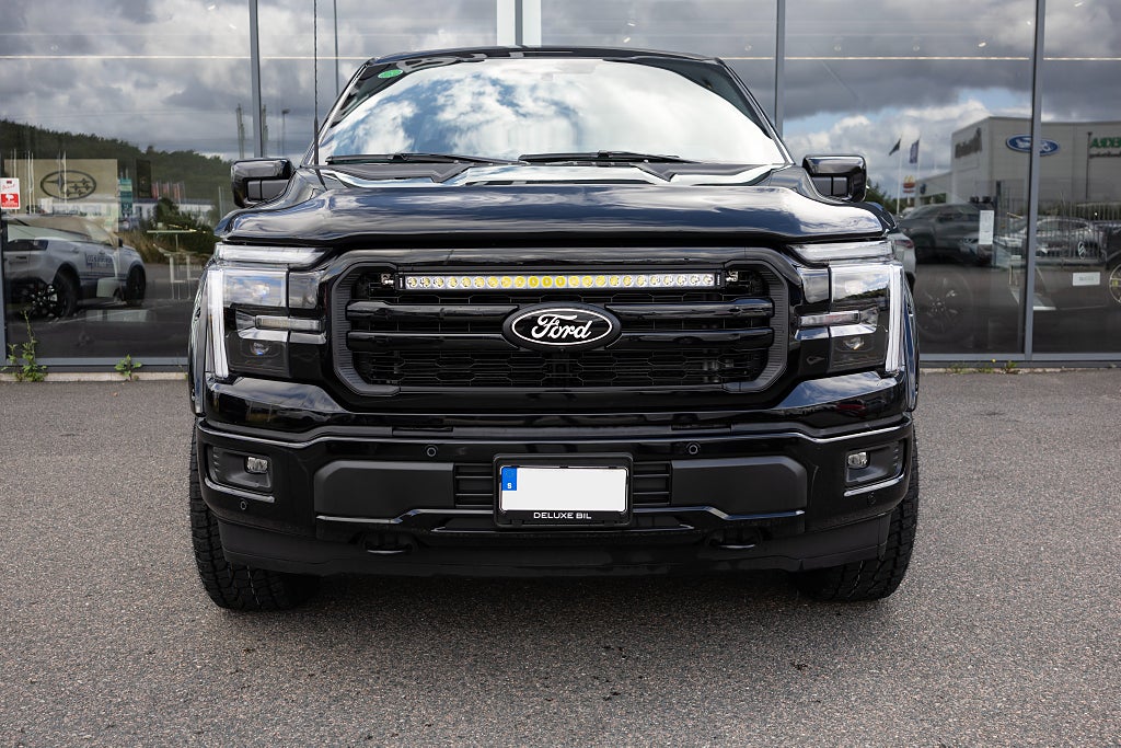Ford F-150 SuperCrew 5.0 V8 Lariat Black Edition