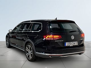 Volkswagen Passat Alltrack 2.0 TDI AWD CarPlay Drag Dvärm Kamera skinn SoV – bild 5