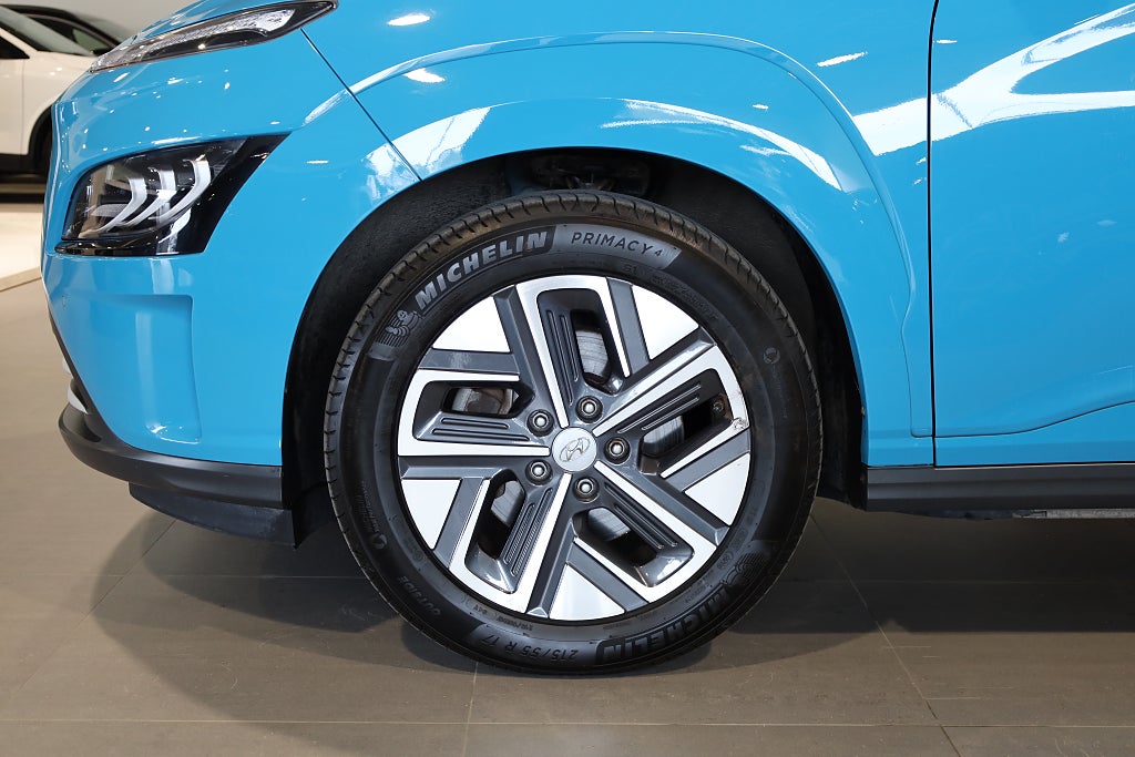 Hyundai Kona 39.2 kWh Essential Navi Kamera Krell Leasbar Rattvärme
