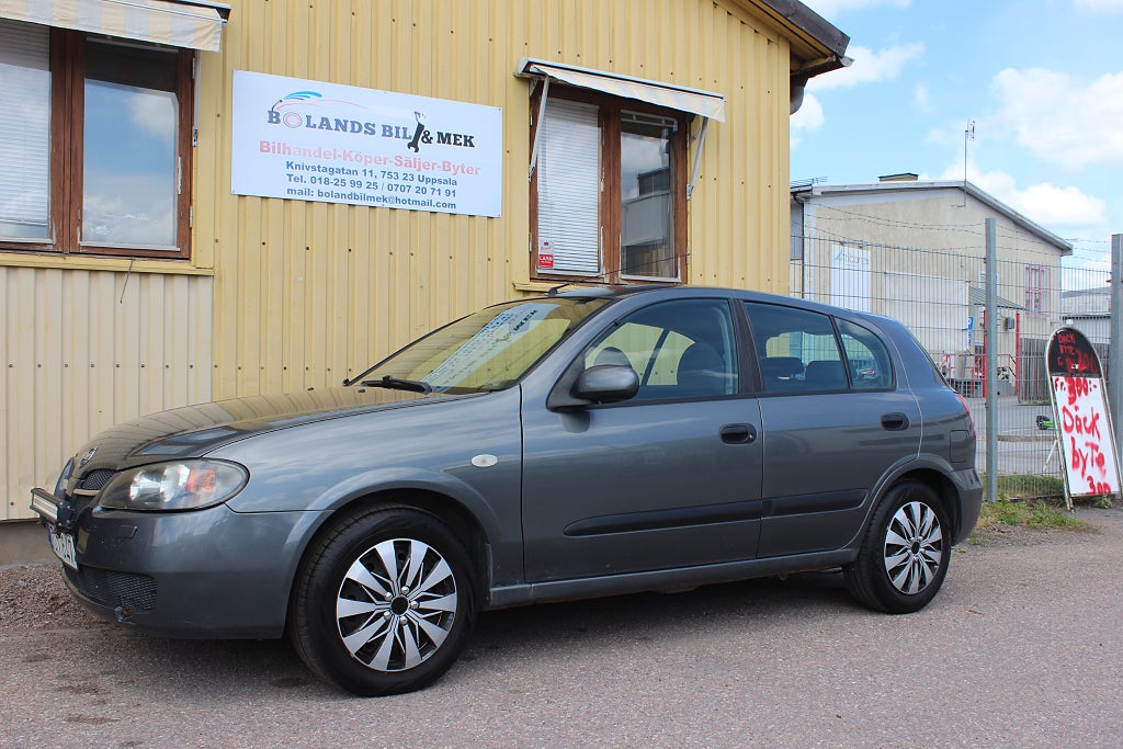 Nissan Almera 5-dörrar 1.5 Euro 4