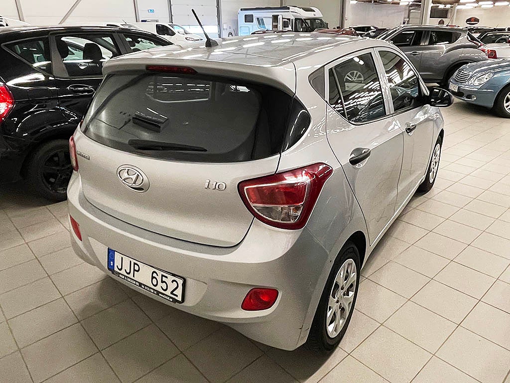 Hyundai i10 1,0 67Hk