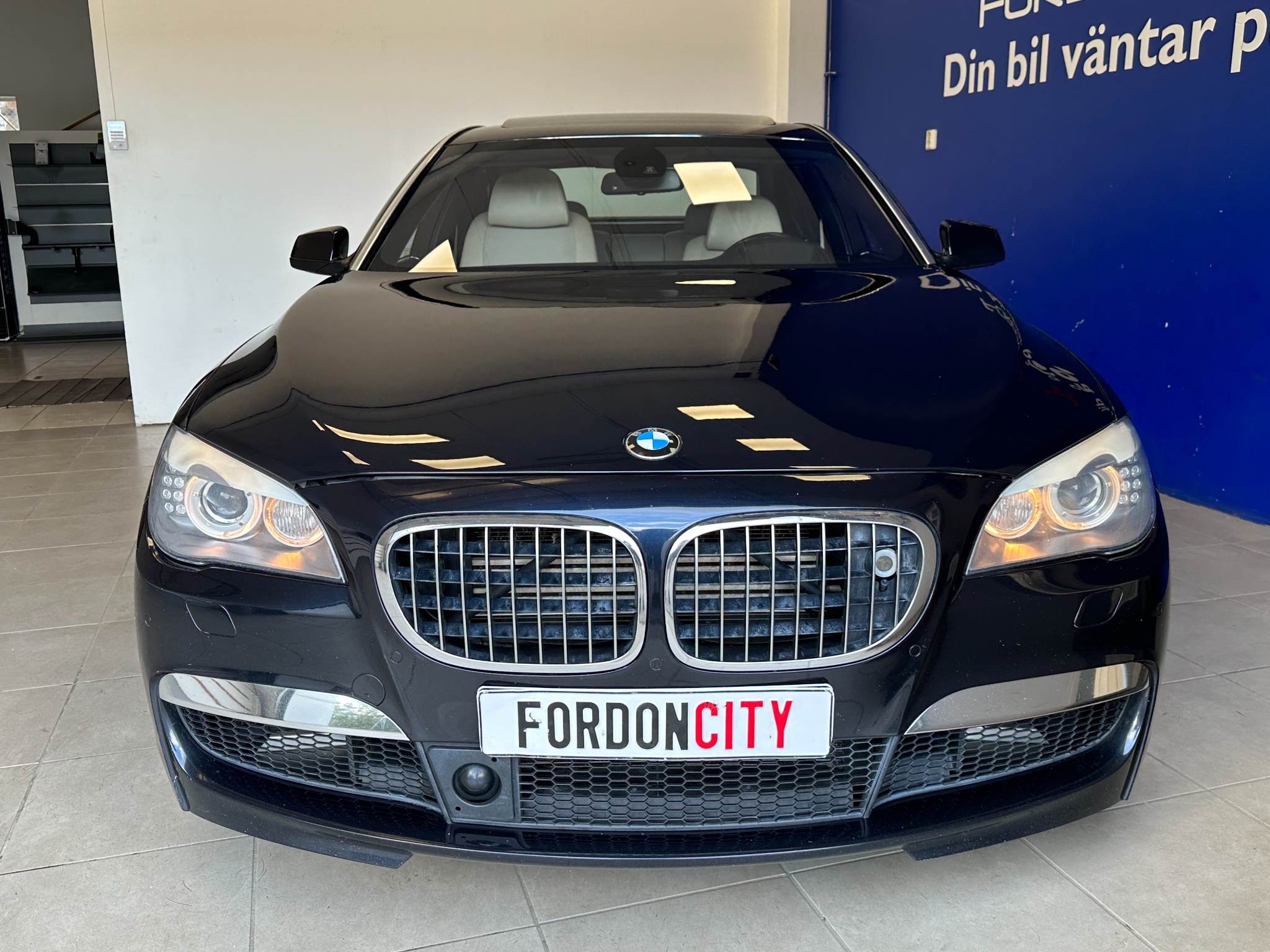 BMW 760 2010, bild 3/55
