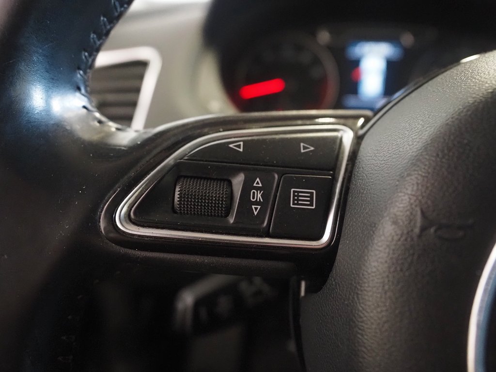 Audi Q3 2.0 TFSI Quattro Comfort Drag 2012