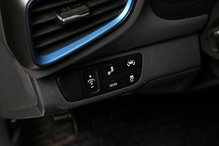 Halvkombi Hyundai IONIQ 15 av 30