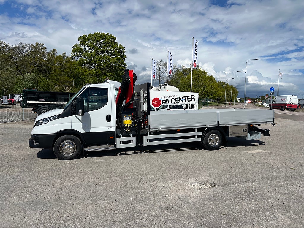 Iveco Daily 72C18 A8 Kranbil Palfinger Kran Fullutrustad