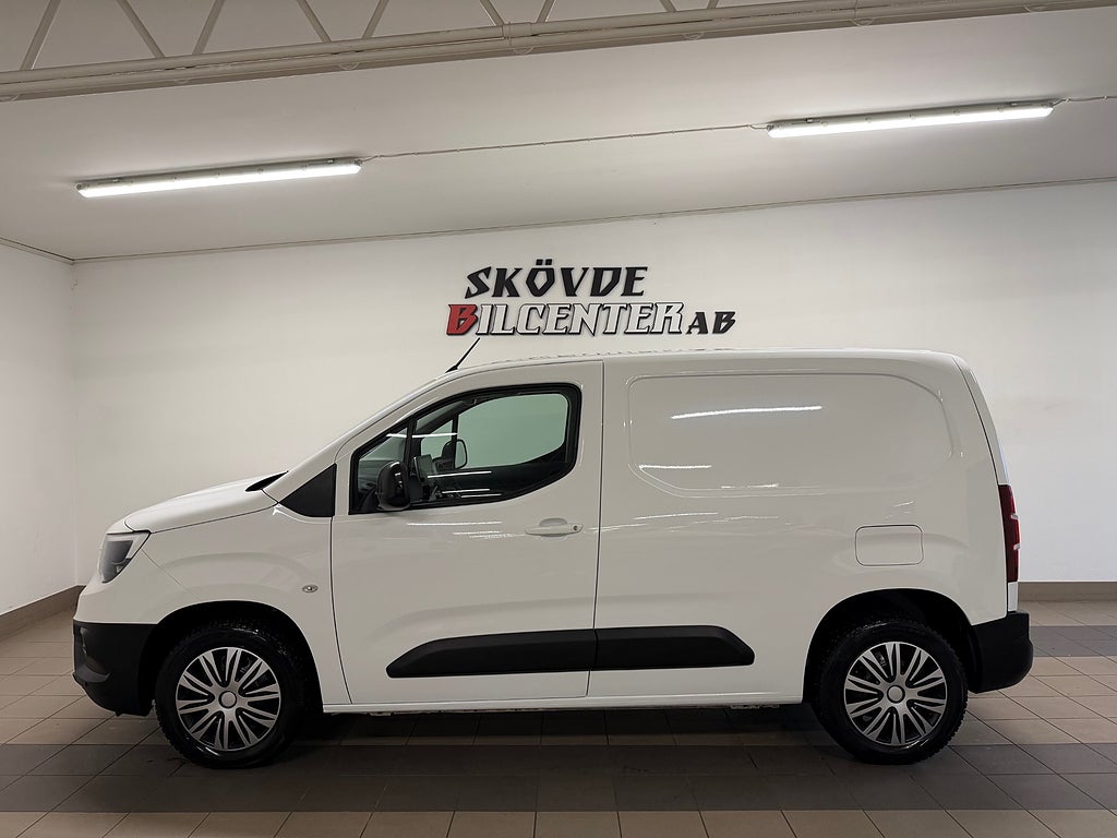 Opel Combo Cargo 1.5 BlueHDi Moms/Drag/Keyless/Farthållare