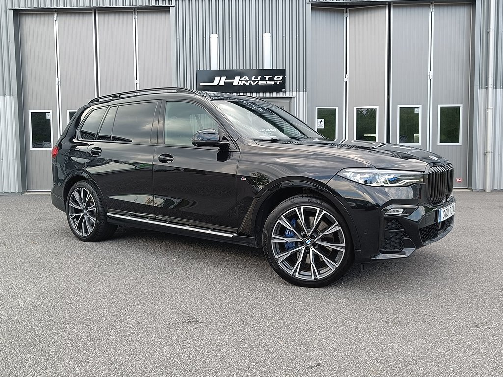 BMW X7 xDrive40i M Sport Svensksåld Pano Laser H/K 7 Sits 