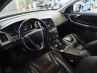 SUV Volvo XC60 15 av 25