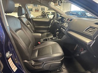 Subaru Outback 2.0 4WD Ridge Kamera/Drag/Mvärm/Skinn/S&Vdäck