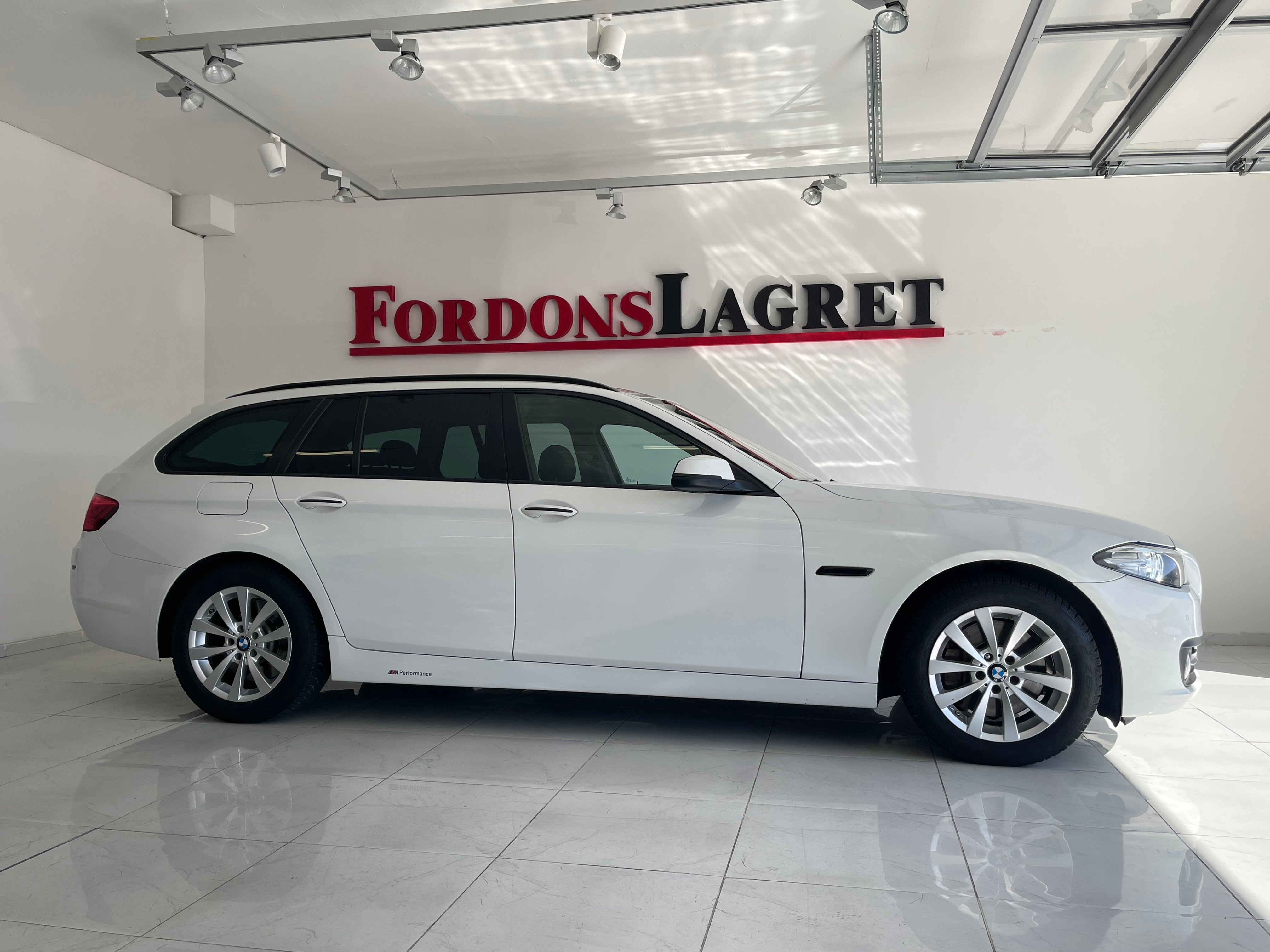 BMW 530 2014, bild 5/10