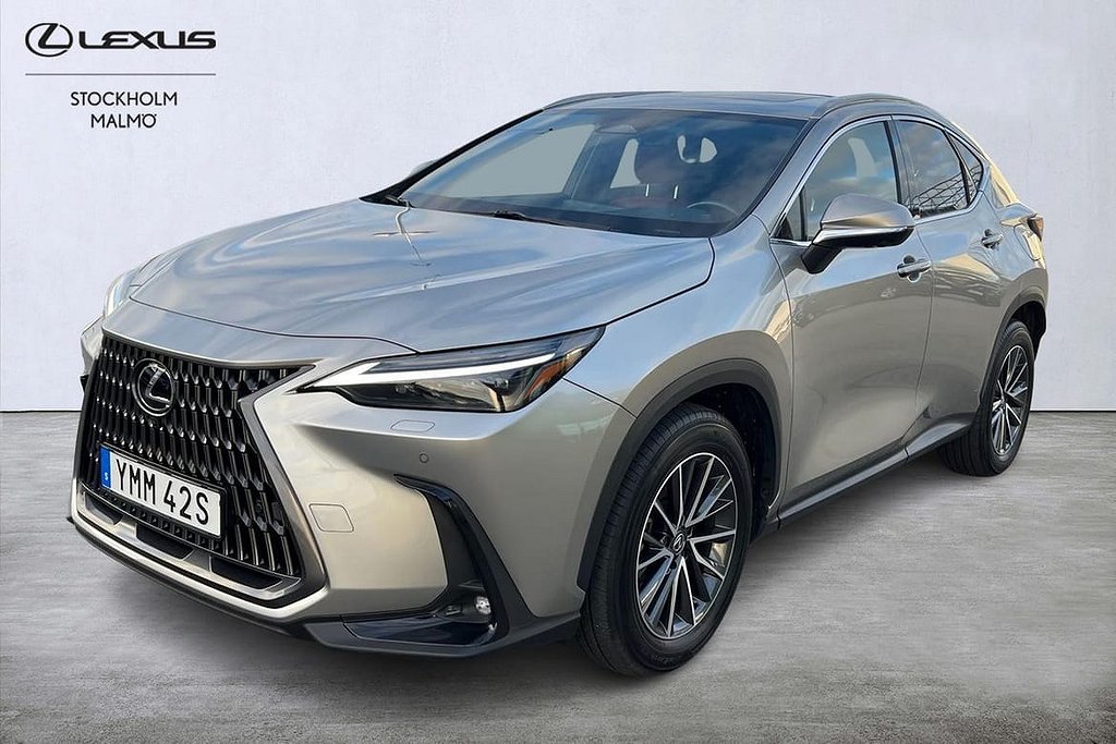 Lexus NX 450h+ AWD Executive Teknikpaket Glastaklucka Plug-in-hybrid Head