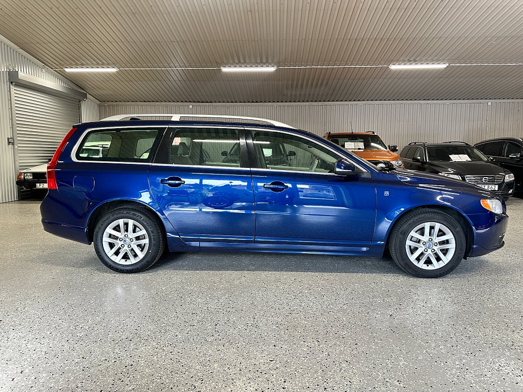 Volvo V70 D3 Geartronic Ocean Race Kamrem bytt