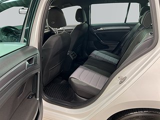 Volkswagen Golf Sportscombi 2.0 AWD R-Line S&V-hjul/Värmare