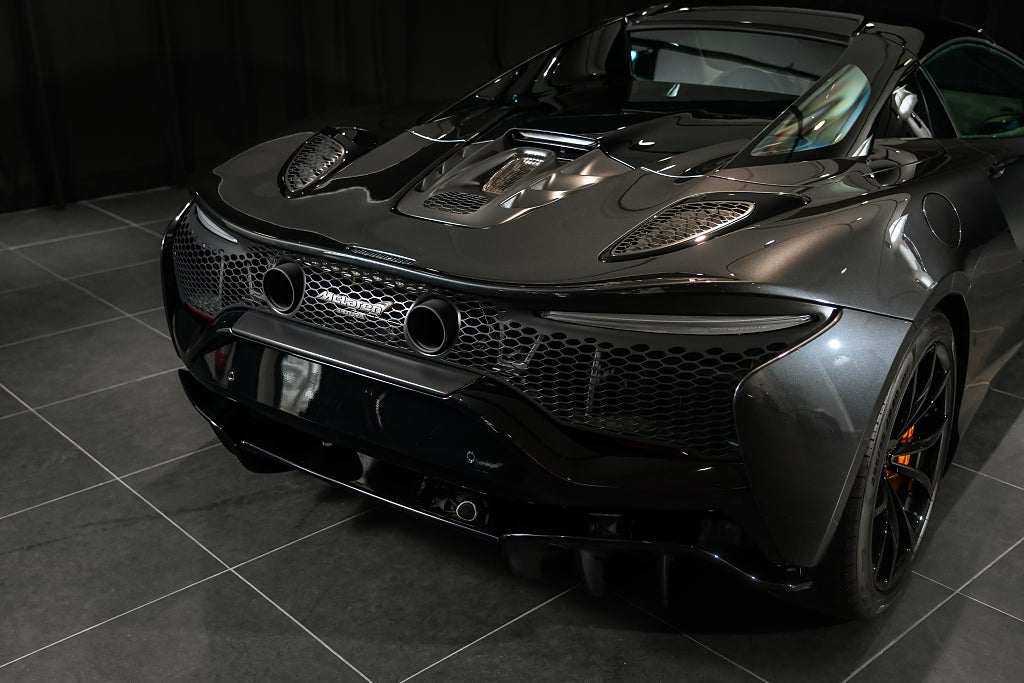 Gallery image 8 of 13