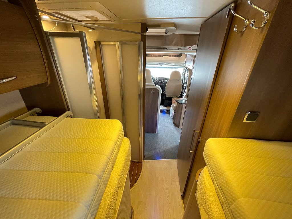 Chausson Welcome 99 / Taksäng / Solcell / Ugn / Kamera / DB - Chausson