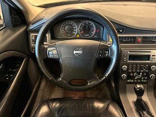 Volvo V70 2.4D Kinetic Drag/MoK-värm/SoV-Däck/Skinn