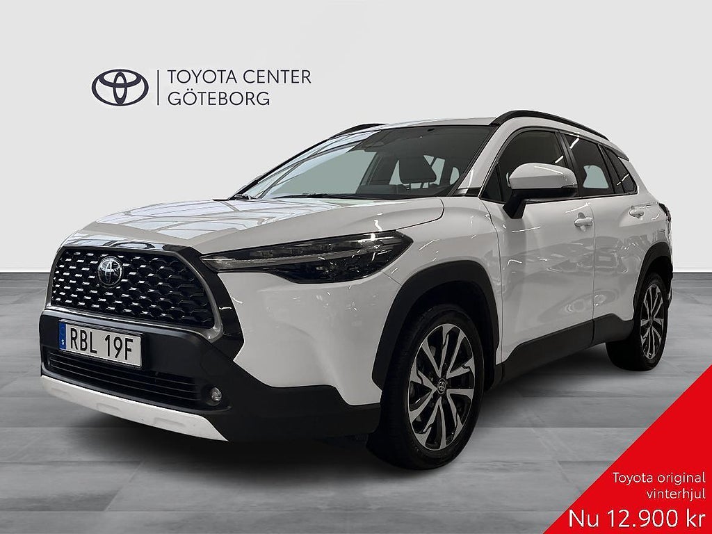 Toyota Corolla Cross Hybrid AWD-i 2,0 STYLE//VINTERHJUL INGÅR