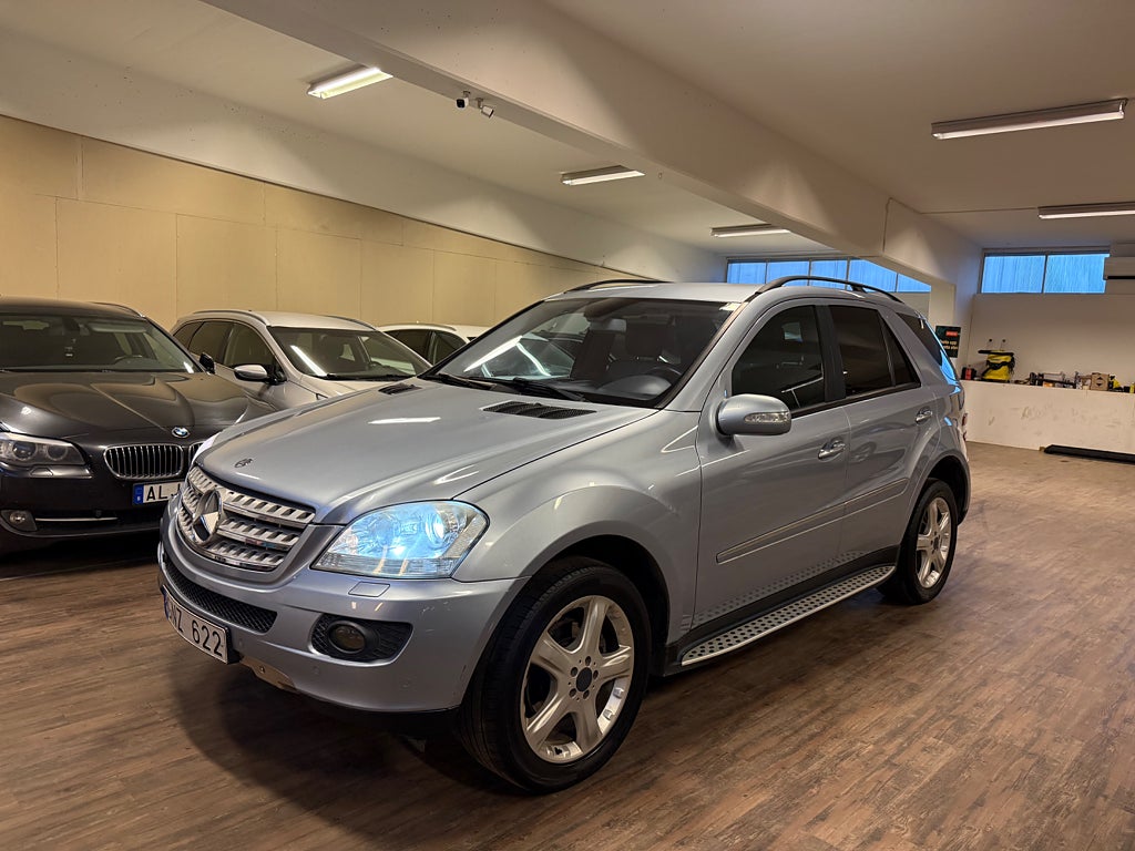 Mercedes-Benz ML 320 CDI 4MATIC 7G-Tronic Ny besiktigad U.A