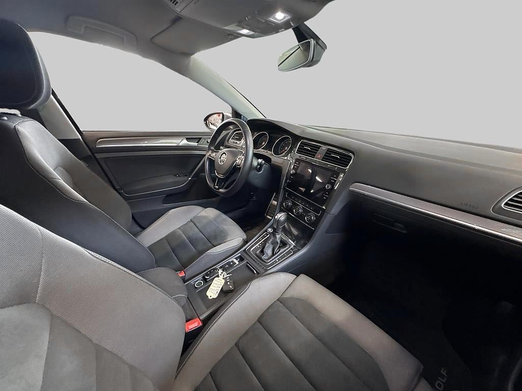 Volkswagen Golf Alltrack 2020 - miniatyr 6