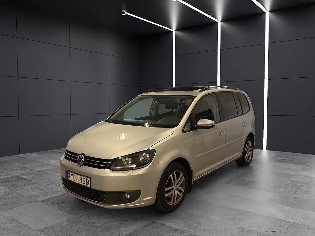 Volkswagen Touran 7-seater 1.6 TDI DPF BMT Masters|7-SITS|NY SERVAD|PANO